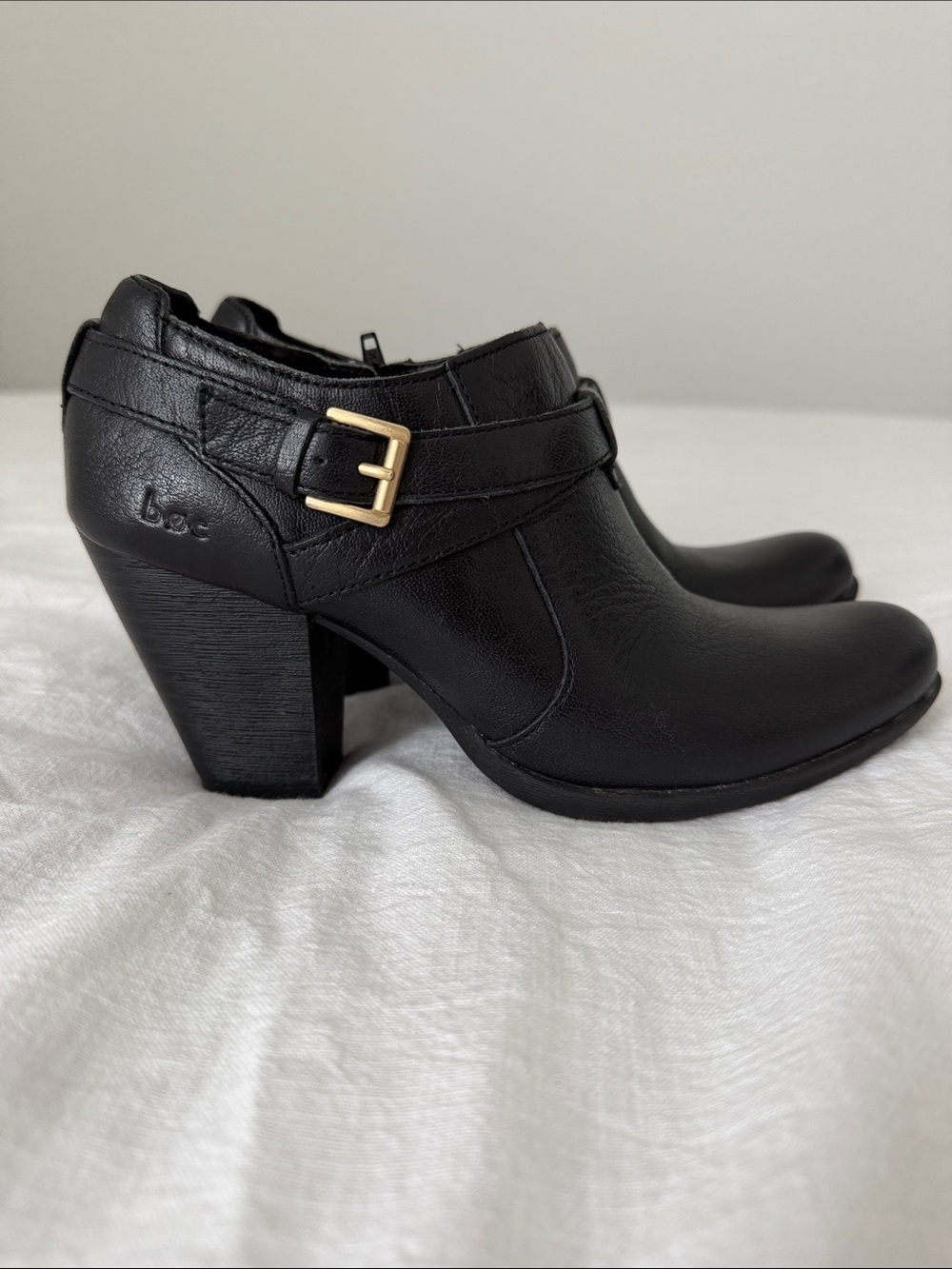 b.o.c. Moore Black Leather Moto Buckle Ankle Boots Block Heel Size 7